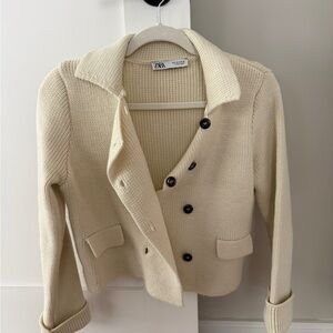Zara Women's Cream Buttoned Knit Blazer